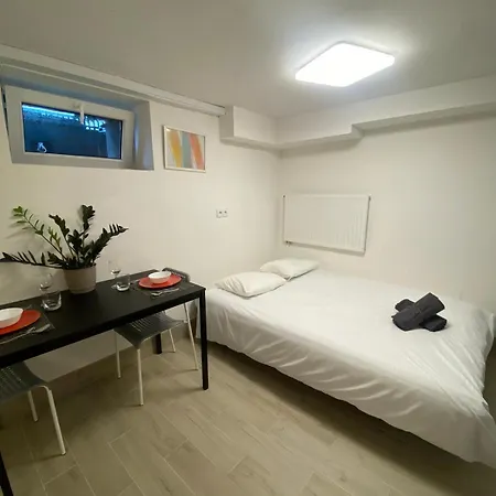 Apartel24pl Chopin House Self Check-in Apartment *