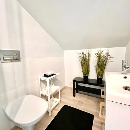 Apartel24pl Chopin House Self Check-in *