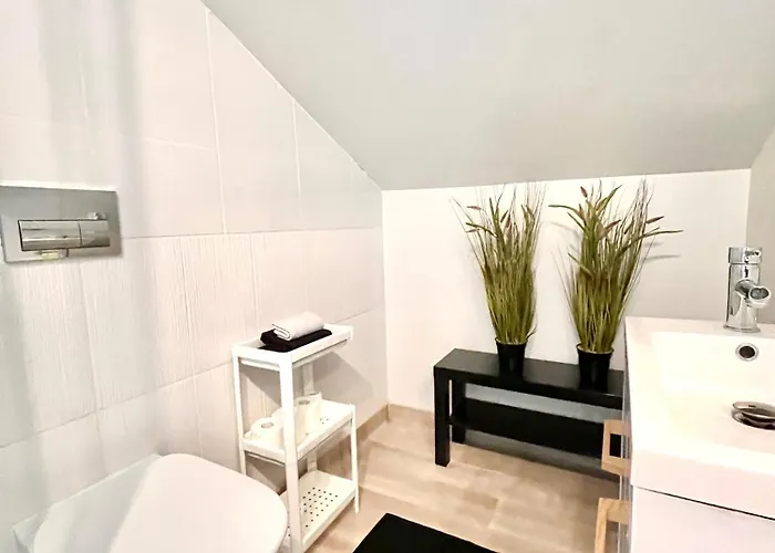 Apartel24pl Chopin House Self Check-in *