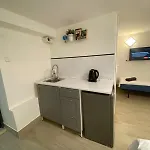 Apartel24pl Chopin House Self Check-in ורשה
