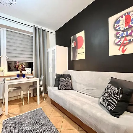 Apartel24pl Chopin House Self Check-in דירה ורשה